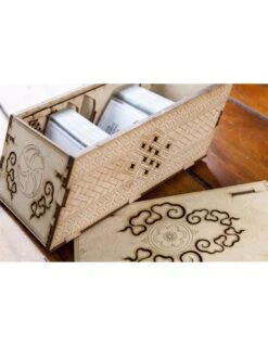 THE DICETROYERS: 250 Cards Deck Holder Ver. "Cherry" -Spel Winkel the dicetroyers 250 cards deck holder ver cherry 1